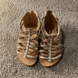 Size 5, Harper Canyon gladiator sandals